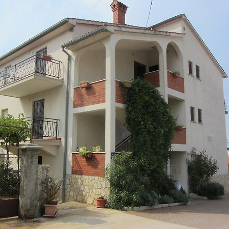 Room Jelka 3 Malinska Phòng bức ảnh